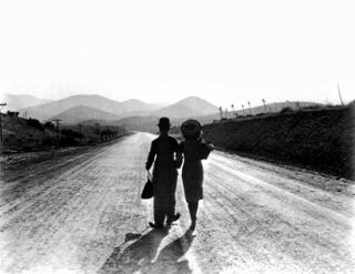 chaplin-charlie-modern-times.jpg